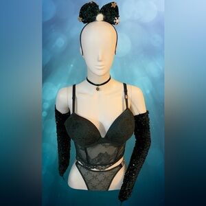 VS Very Sexy Christmas Bombshell Corset Bra & Crotchless Panty Set